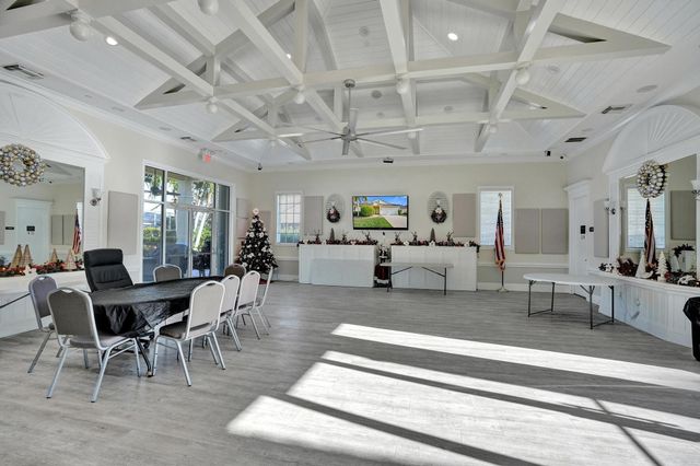 118 NW Pleasant Grove Way, Port St Lucie, FL 34986