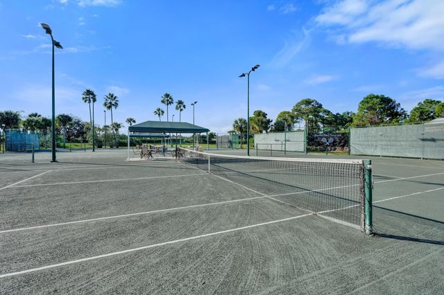 118 NW Pleasant Grove Way, Port St Lucie, FL 34986