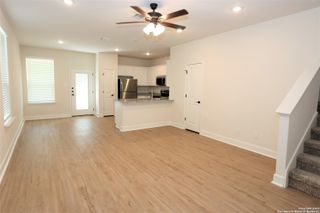 2203 Lynwood Bnd # 101, San Antonio, TX 78245