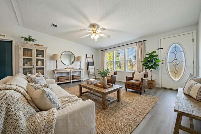 28200 OLD TRILBY ROAD, Brooksville, FL 34602