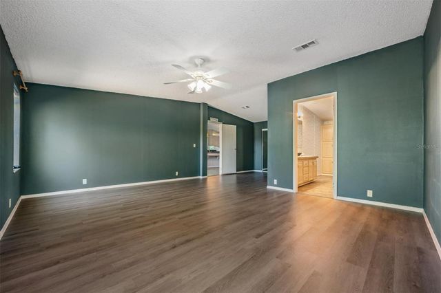 28200 OLD TRILBY ROAD, Brooksville, FL 34602