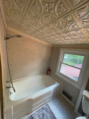 799 Millville Oxford Road, Hamilton, OH 45013