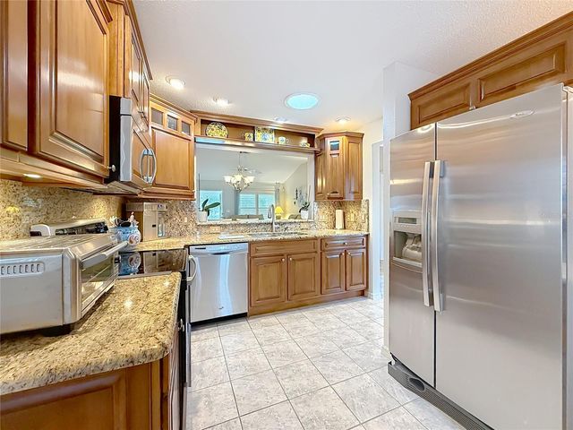 8641 SE 168TH KITTREDGE LOOP, The Villages, FL 32162