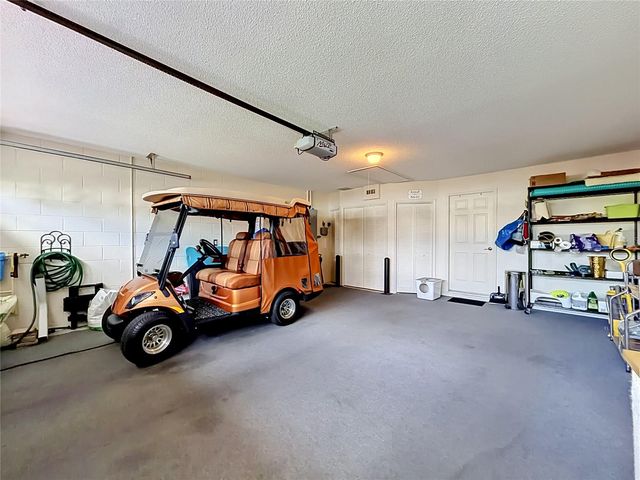 8641 SE 168TH KITTREDGE LOOP, The Villages, FL 32162