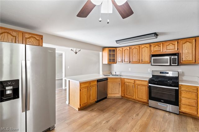 625 Moore Road, Akron, OH 44319