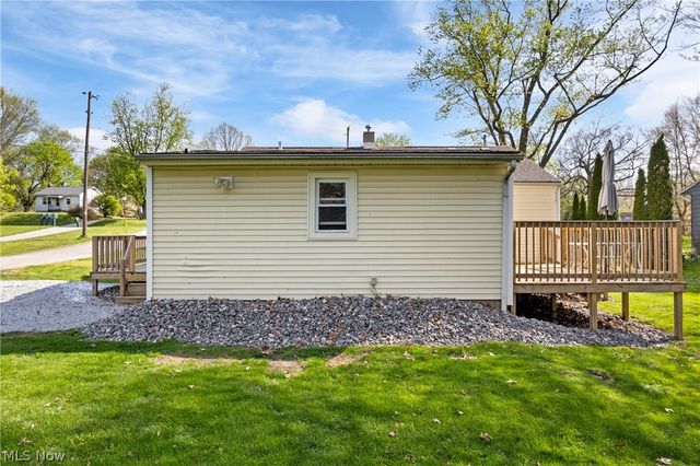 625 Moore Road, Akron, OH 44319