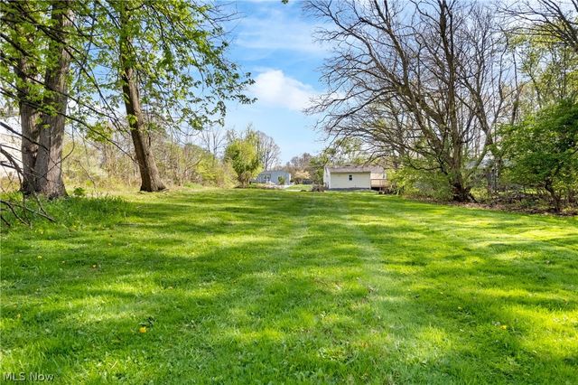 625 Moore Road, Akron, OH 44319