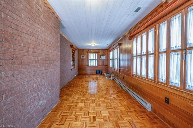4018 Snyder Drive, Winston-salem, NC 27127