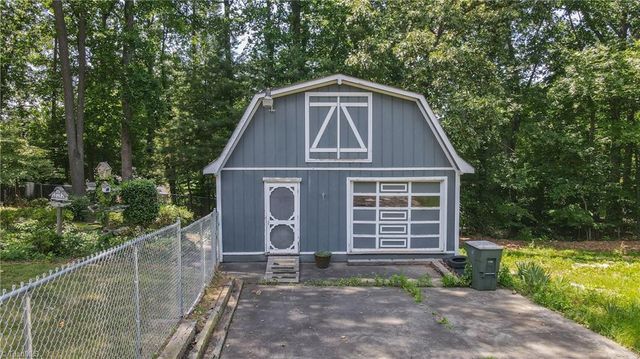 4018 Snyder Drive, Winston-salem, NC 27127