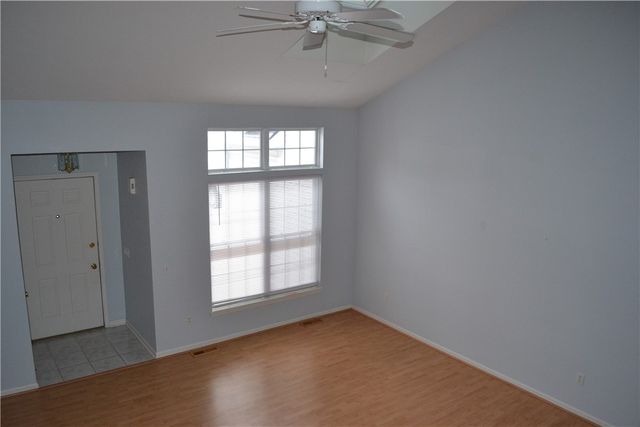 24 Amberwood Place, Greece, NY 14626