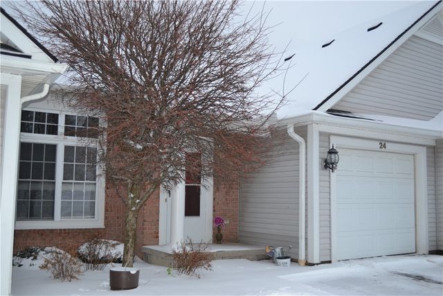 24 Amberwood Place, Greece, NY 14626