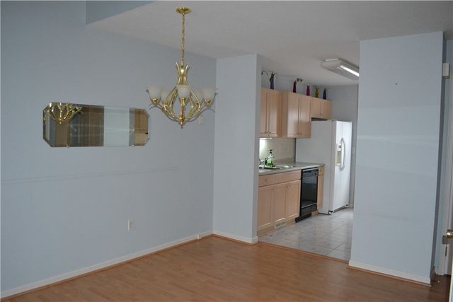 24 Amberwood Place, Greece, NY 14626