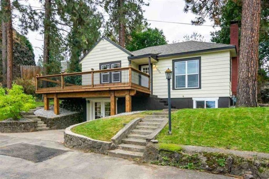 1024 E 15th Ave, Spokane, WA 99203