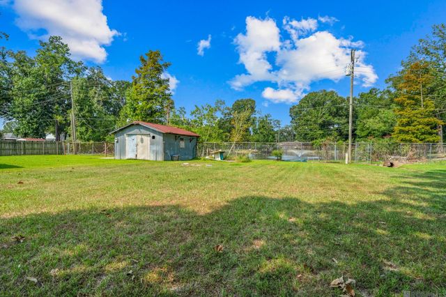 7470 Linda Lee Dr, Denham Springs, LA 70706