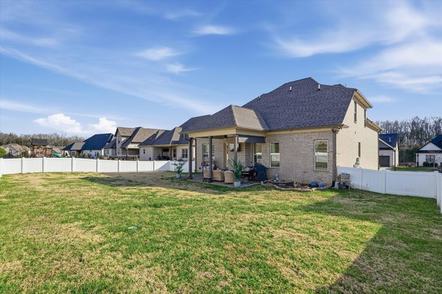 134 Pima Trl, Lebanon, TN 37087