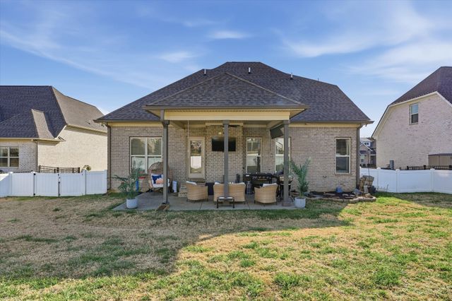 134 Pima Trl, Lebanon, TN 37087