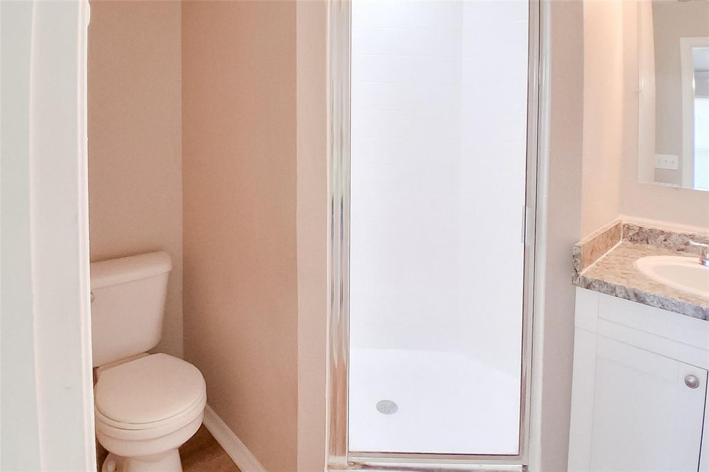 Image 9 of property listing at 4311 THONOTOSASSA AVENUE, Tampa, FL 33610