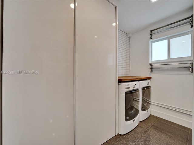 1440 SW 20th St, Fort Lauderdale, FL 33315