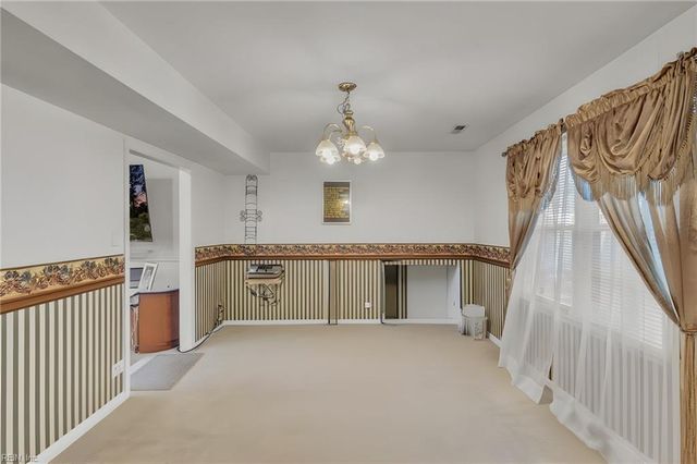 101 Hazelwood CT, Newport News, VA 23608