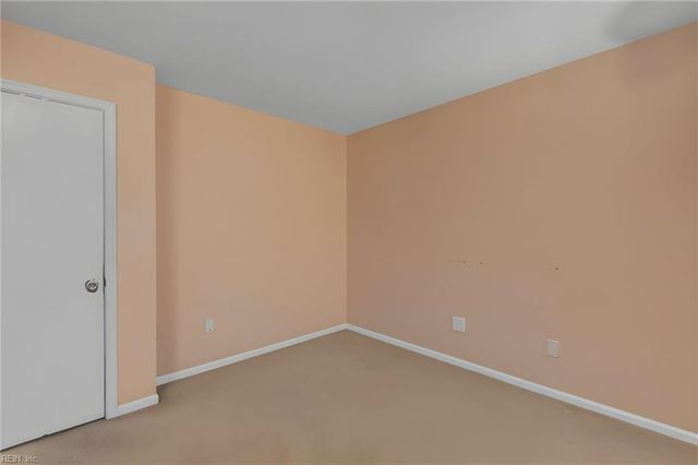 101 Hazelwood CT, Newport News, VA 23608