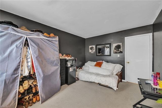 101 Hazelwood CT, Newport News, VA 23608