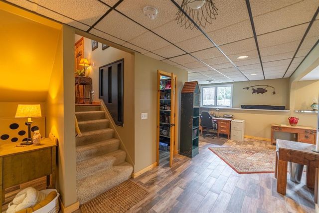 1549 Twin Springs Road, Houlton, WI 54082