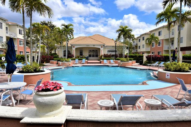 9857 Baywinds Drive 9105, West Palm Beach, FL 33411