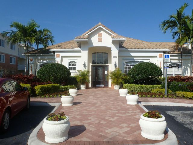 9857 Baywinds Drive 9105, West Palm Beach, FL 33411
