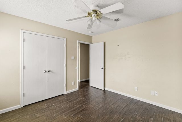 412 Dakota Drive, Joshua, TX 76058