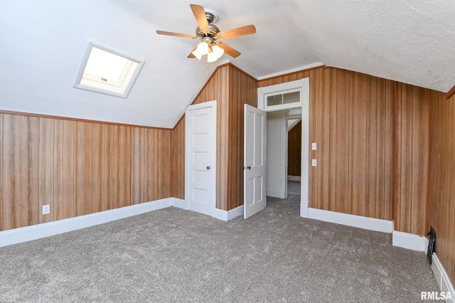 412 WASHINGTON Street, Pekin, IL 61554