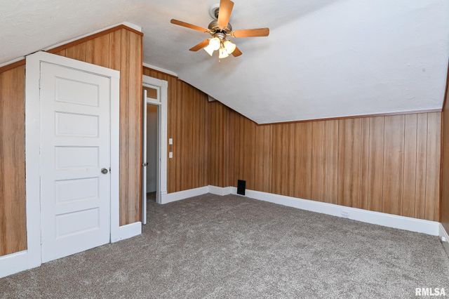 412 WASHINGTON Street, Pekin, IL 61554