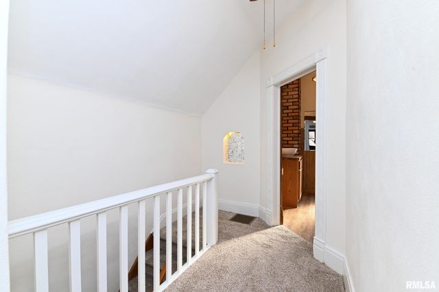 412 WASHINGTON Street, Pekin, IL 61554