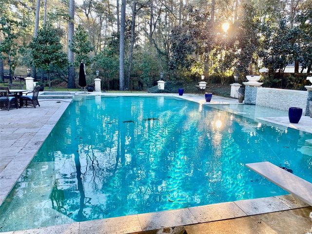 2802 Valley Way Drive, Houston, TX 77339