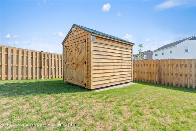 1910 Nightingale Drive, Holt, MI 48842