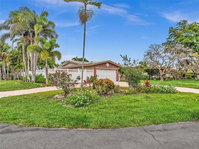 2101 NE 54th Ct, Fort Lauderdale, FL 33308