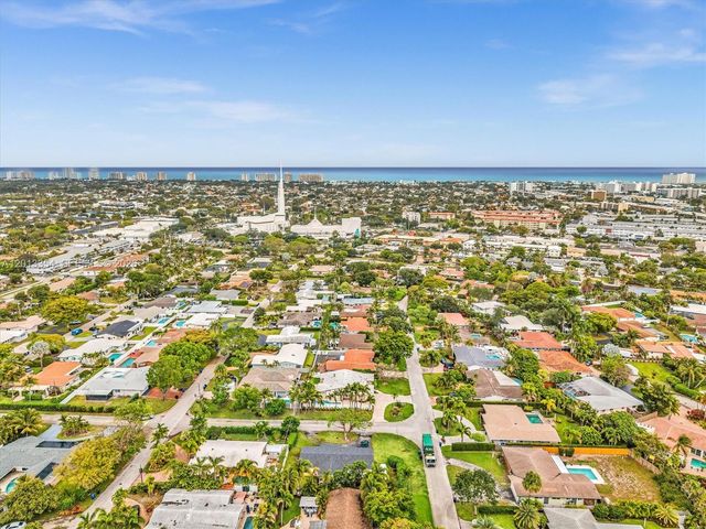 2101 NE 54th Ct, Fort Lauderdale, FL 33308