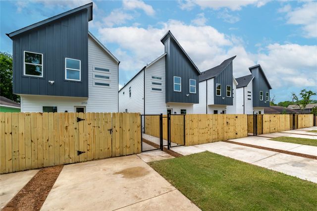 1470 Ferguson Way Drive, Houston, TX 77088