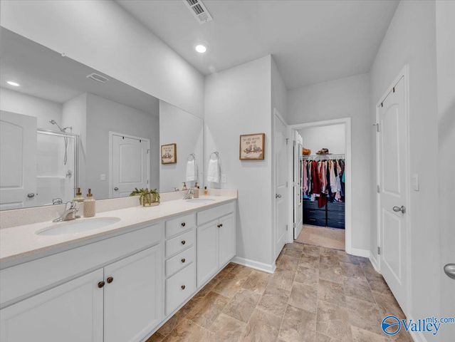 120 Branton Court, New Market, AL 35761