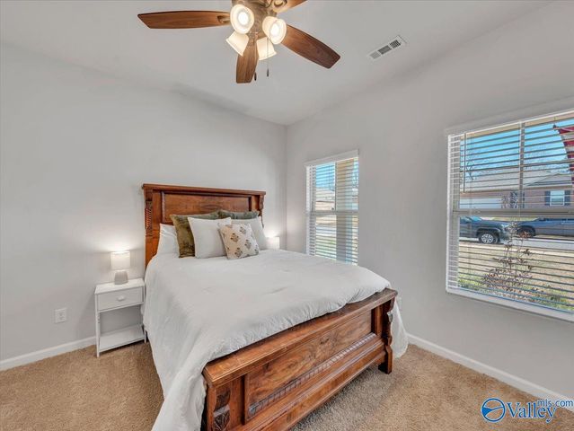 120 Branton Court, New Market, AL 35761