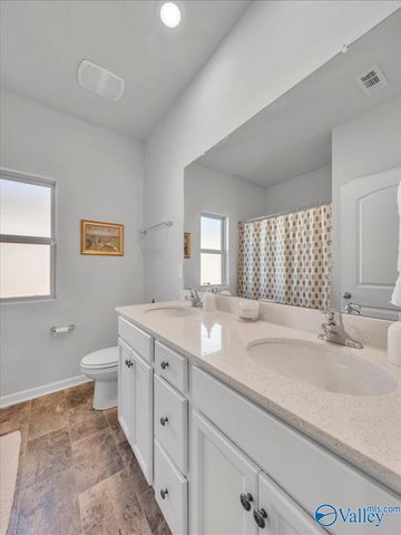 120 Branton Court, New Market, AL 35761