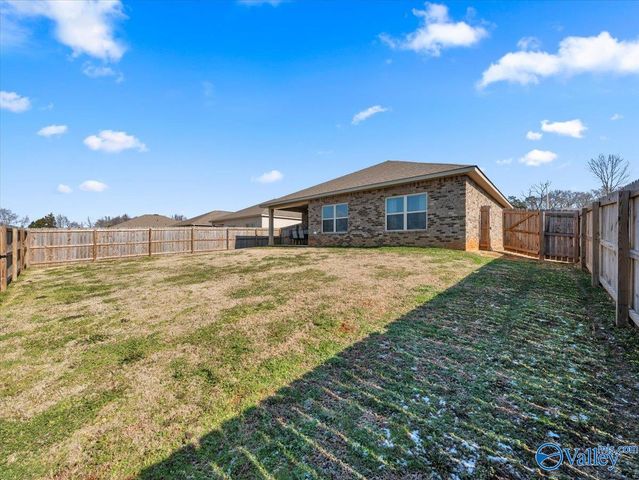 120 Branton Court, New Market, AL 35761