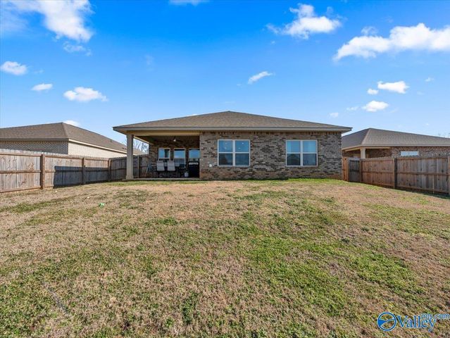 120 Branton Court, New Market, AL 35761