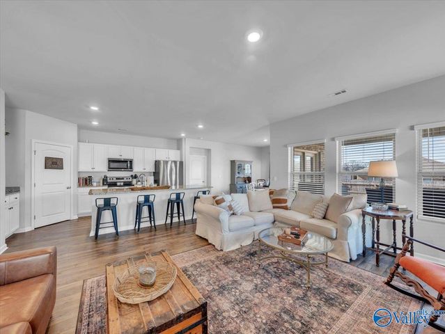 120 Branton Court, New Market, AL 35761