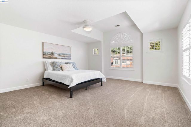 258 El Pueblo Place, Clayton, CA 94517