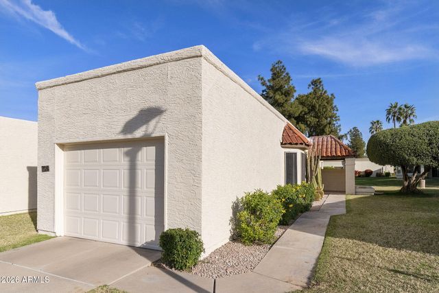641 S ARROWWOOD Way, Mesa, AZ 85208