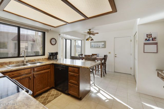 641 S ARROWWOOD Way, Mesa, AZ 85208