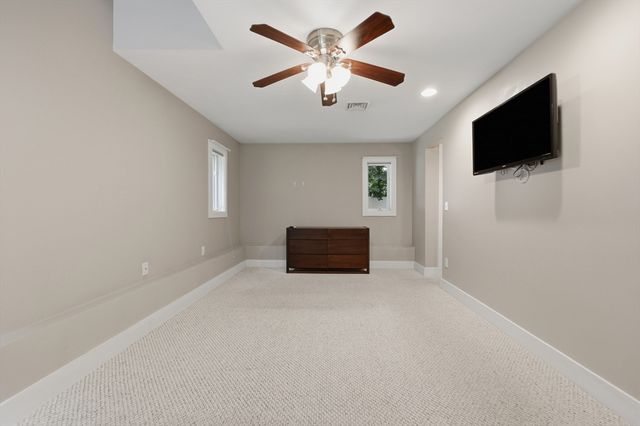 30 Saint Martin Street, Fitchburg, MA 01420
