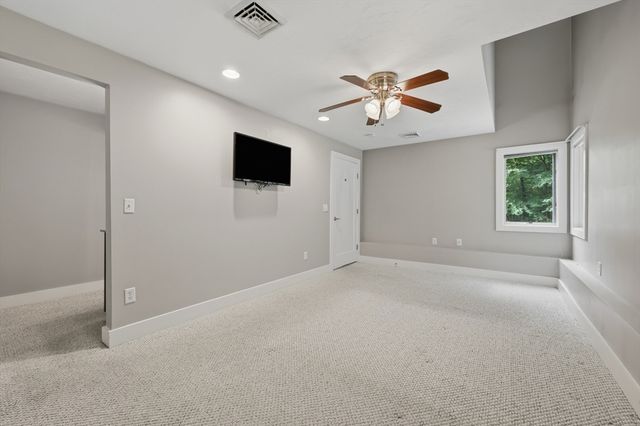 30 Saint Martin Street, Fitchburg, MA 01420