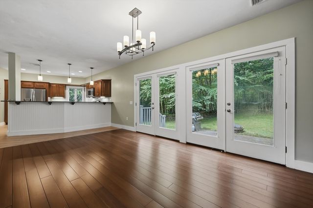 30 Saint Martin Street, Fitchburg, MA 01420