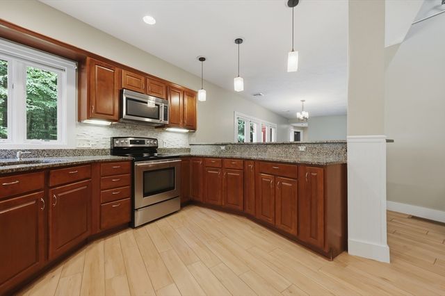 30 Saint Martin Street, Fitchburg, MA 01420